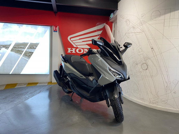 HONDA NSS FORZA 125 - 113€/ mois*