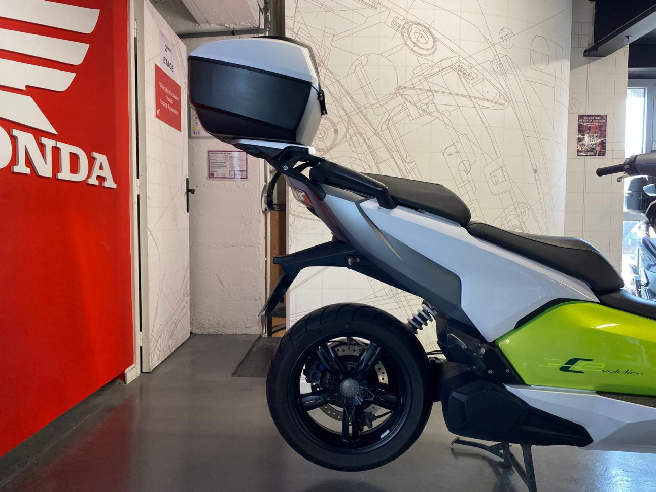 BMW C EVOLUTION Equivalent 125cm3 