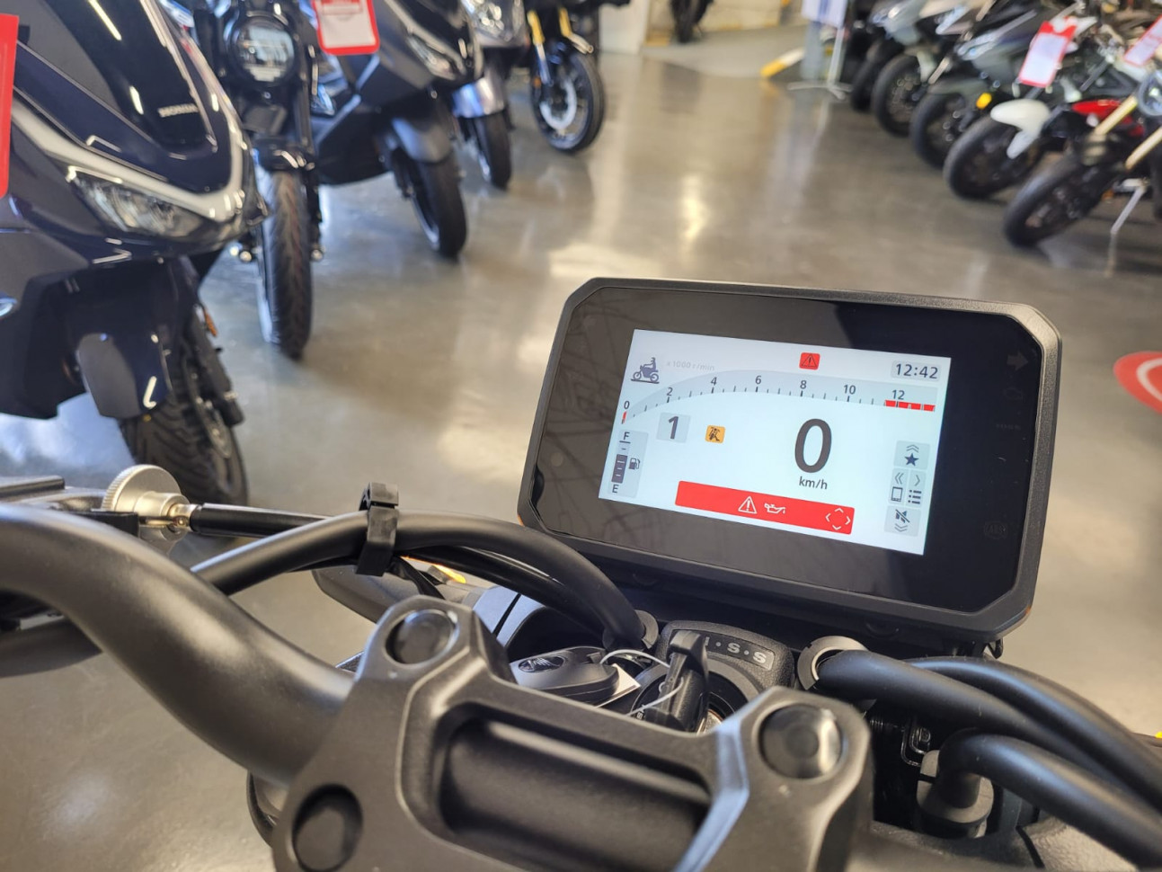 HONDA CB 1000 Hornet 1ere MAIN - 184€/Mois*
