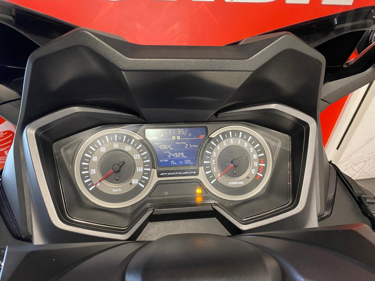 HONDA FORZA 125 - GARANTIE 12 MOIS - 92.65€/ Mois