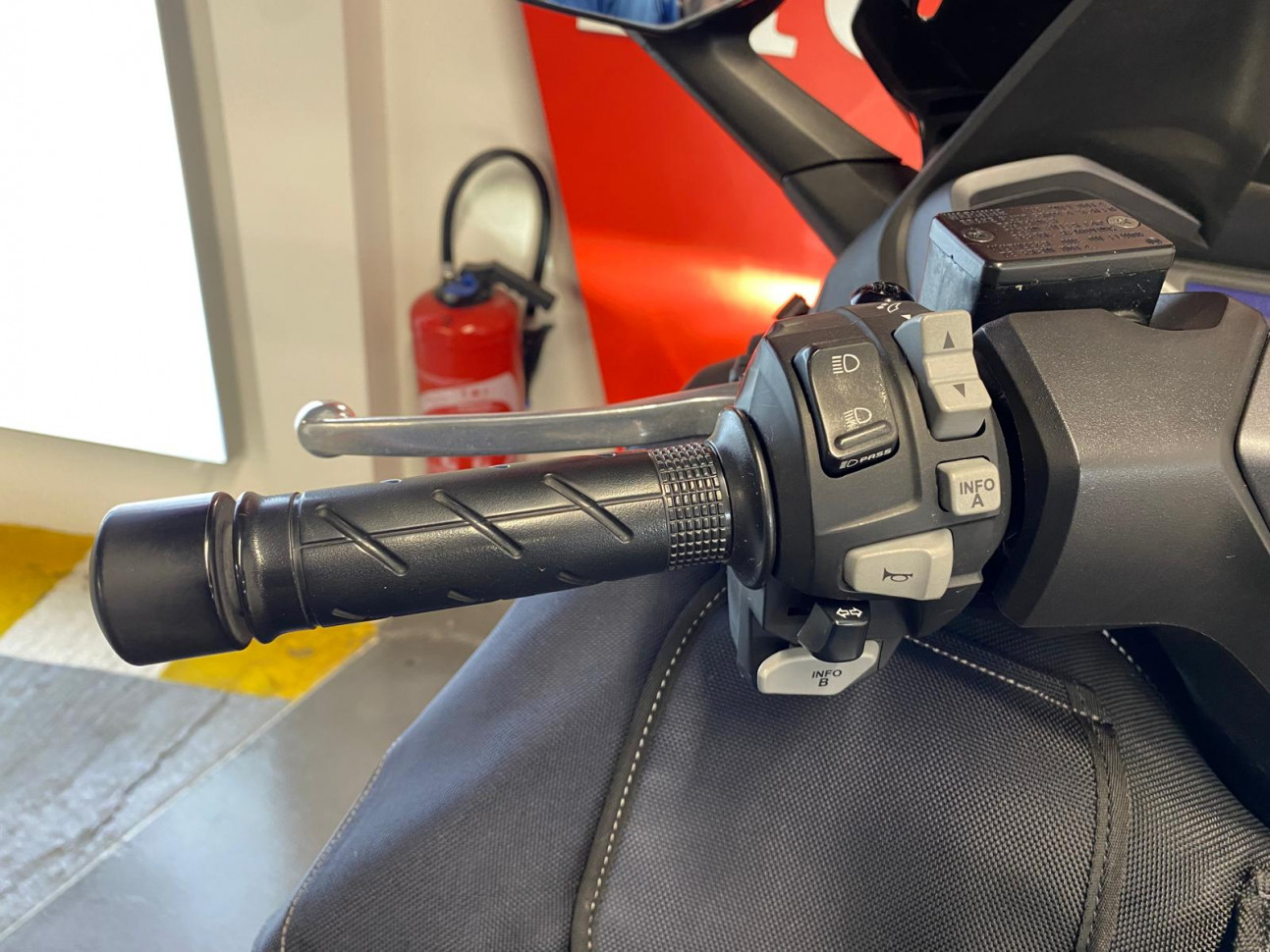 HONDA FORZA 125 - GARANTIE 12 MOIS - 92.65€/ Mois