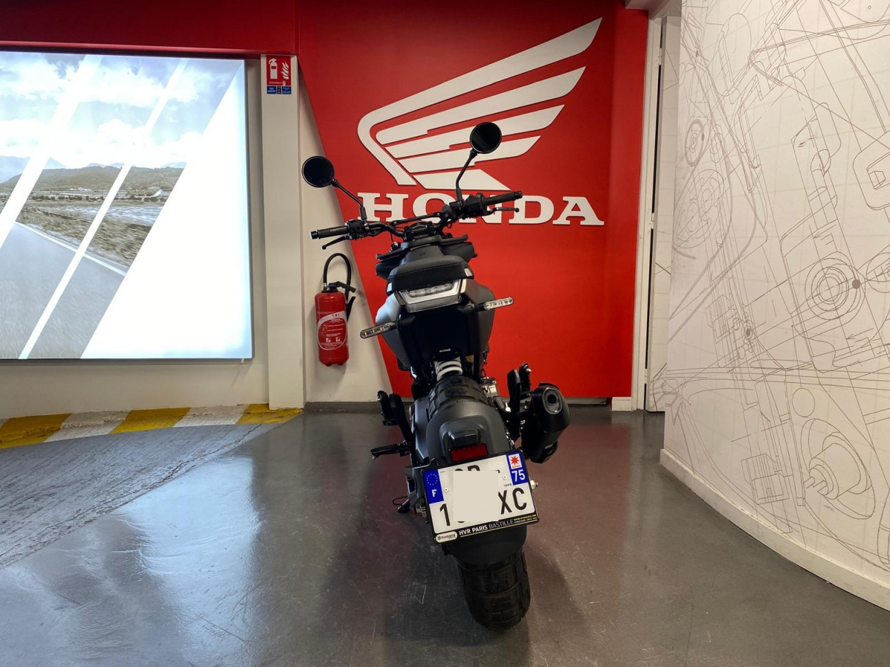 HUSQVARNA SVARTPILEN 401 - DEPOT VENTE