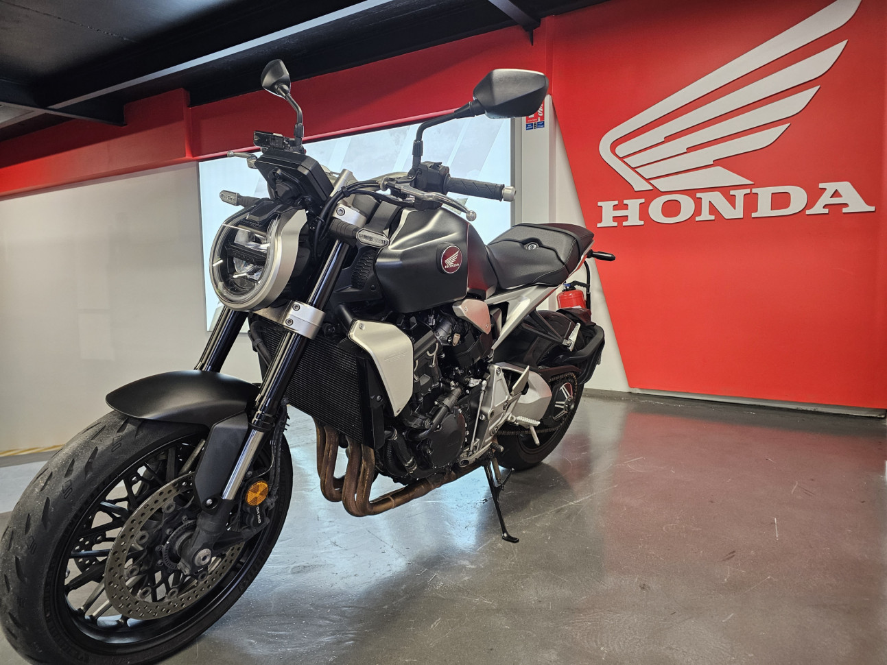 HONDA CB1000 R - Garantie constructeur jusqu