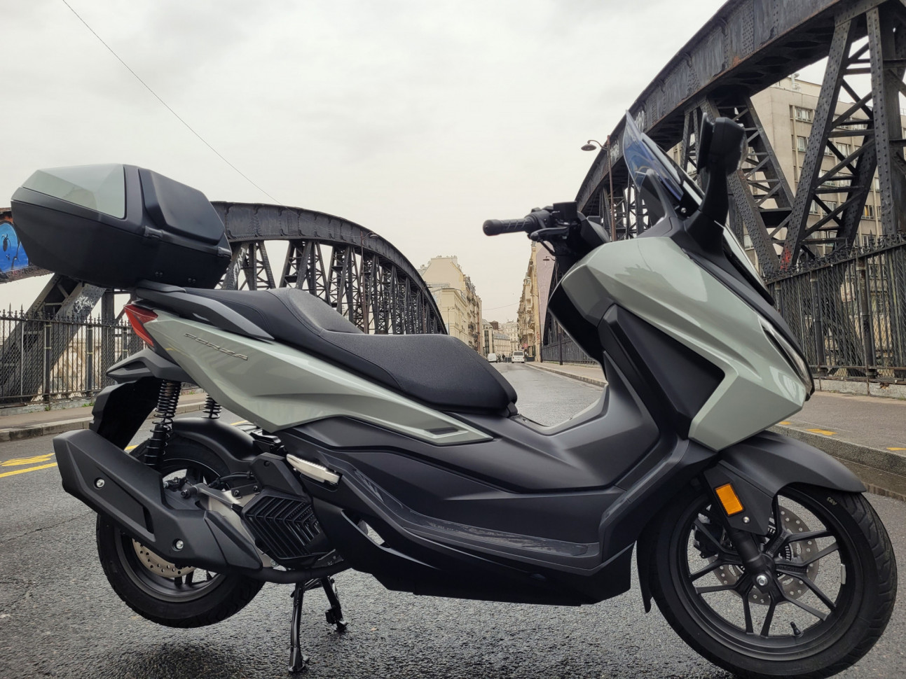 HONDA FORZA 125 SMART TOP BOX - 96€/MOIS*