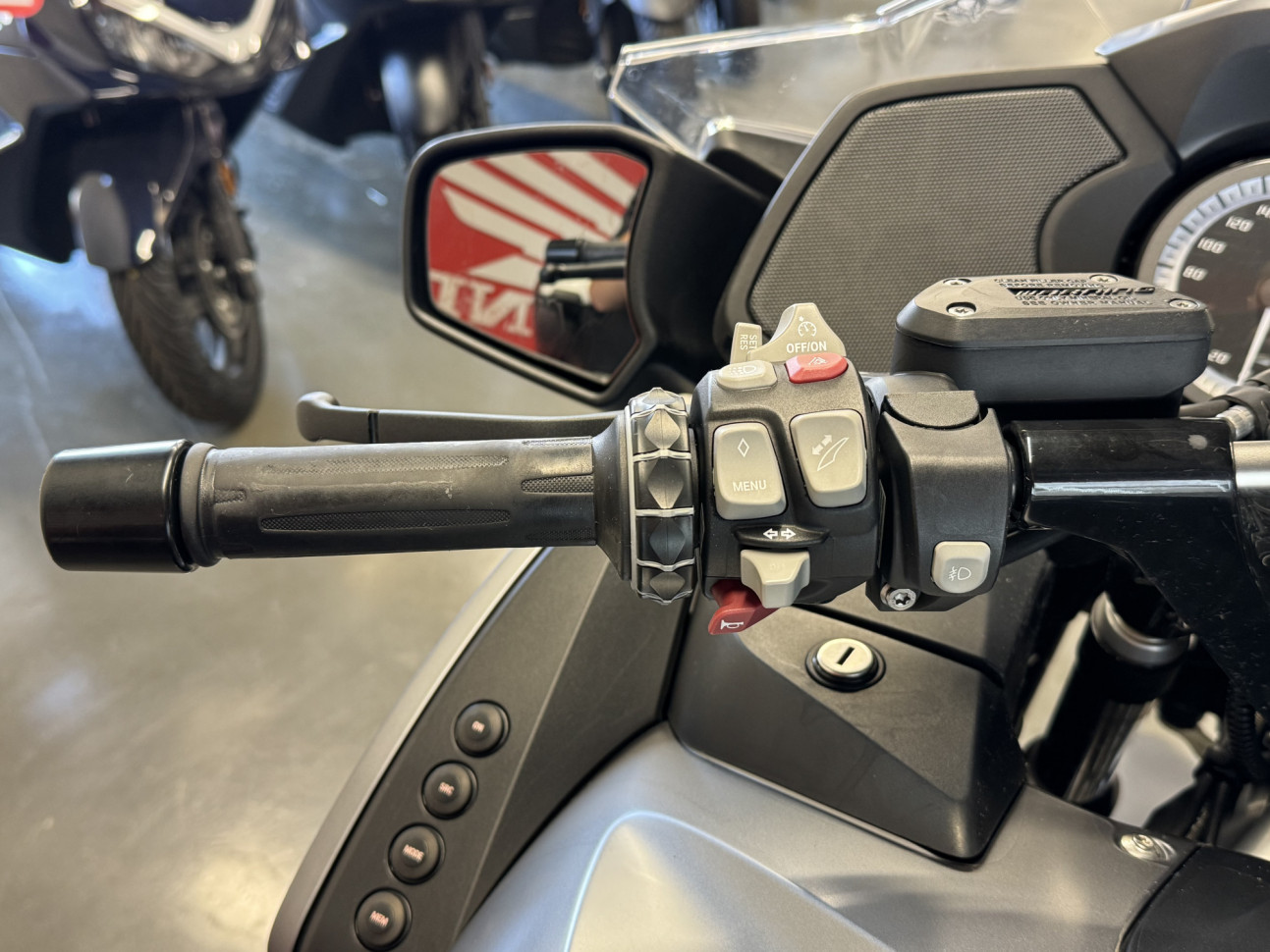 BMW R 1200 RT - 230€/MOIS*
