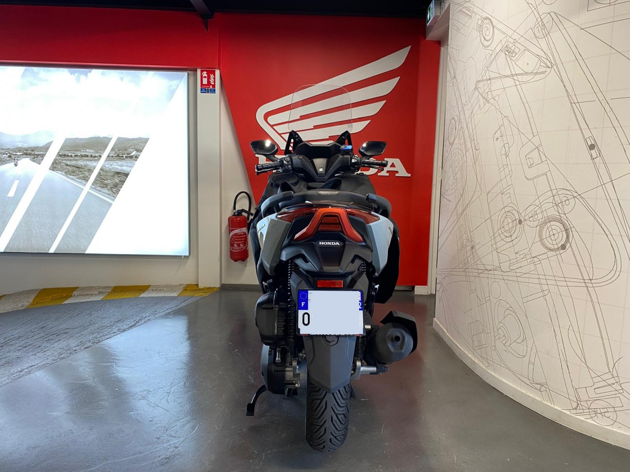 HONDA NSS FORZA 125 - 122.56€/MOIS*