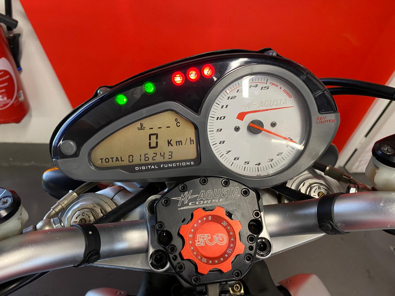 MV AGUSTA BRUTALE 989 R