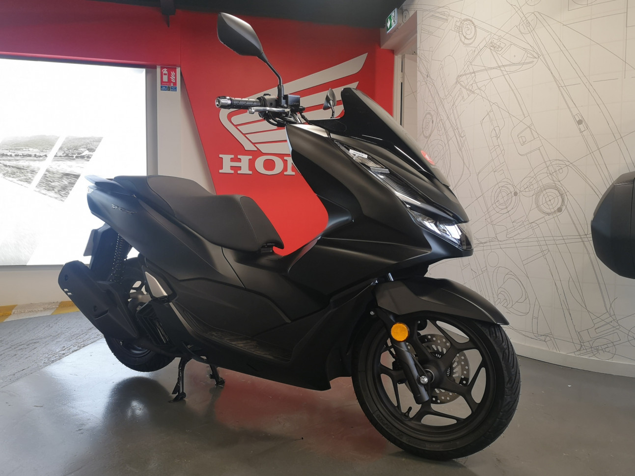 HONDA PCX 125 abs - 75€/Mois*
