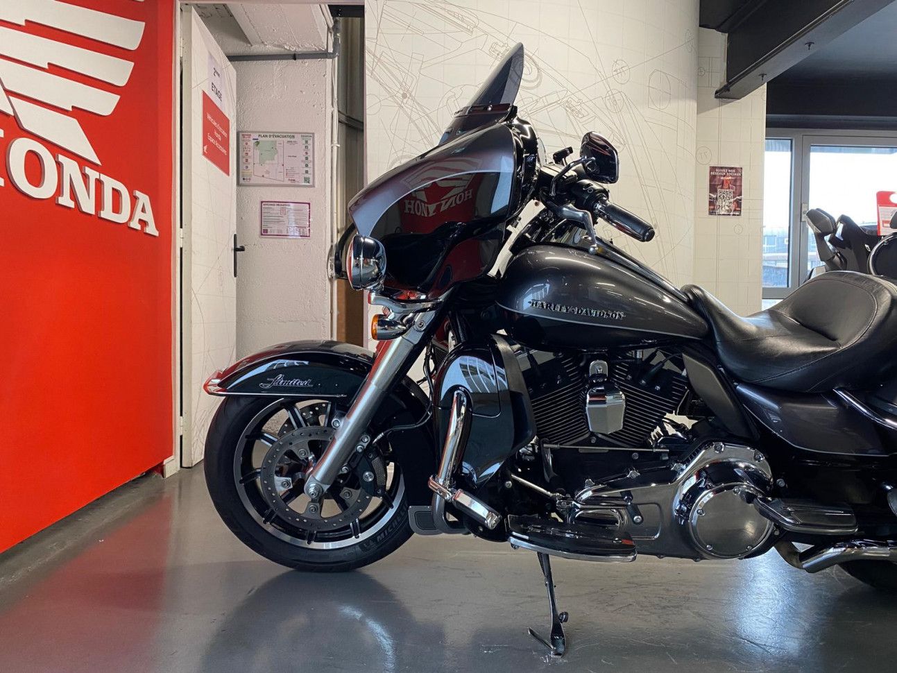 HARLEY-DAVIDSON TOURING ELECTRA 1690 ULTRA LIMITED 