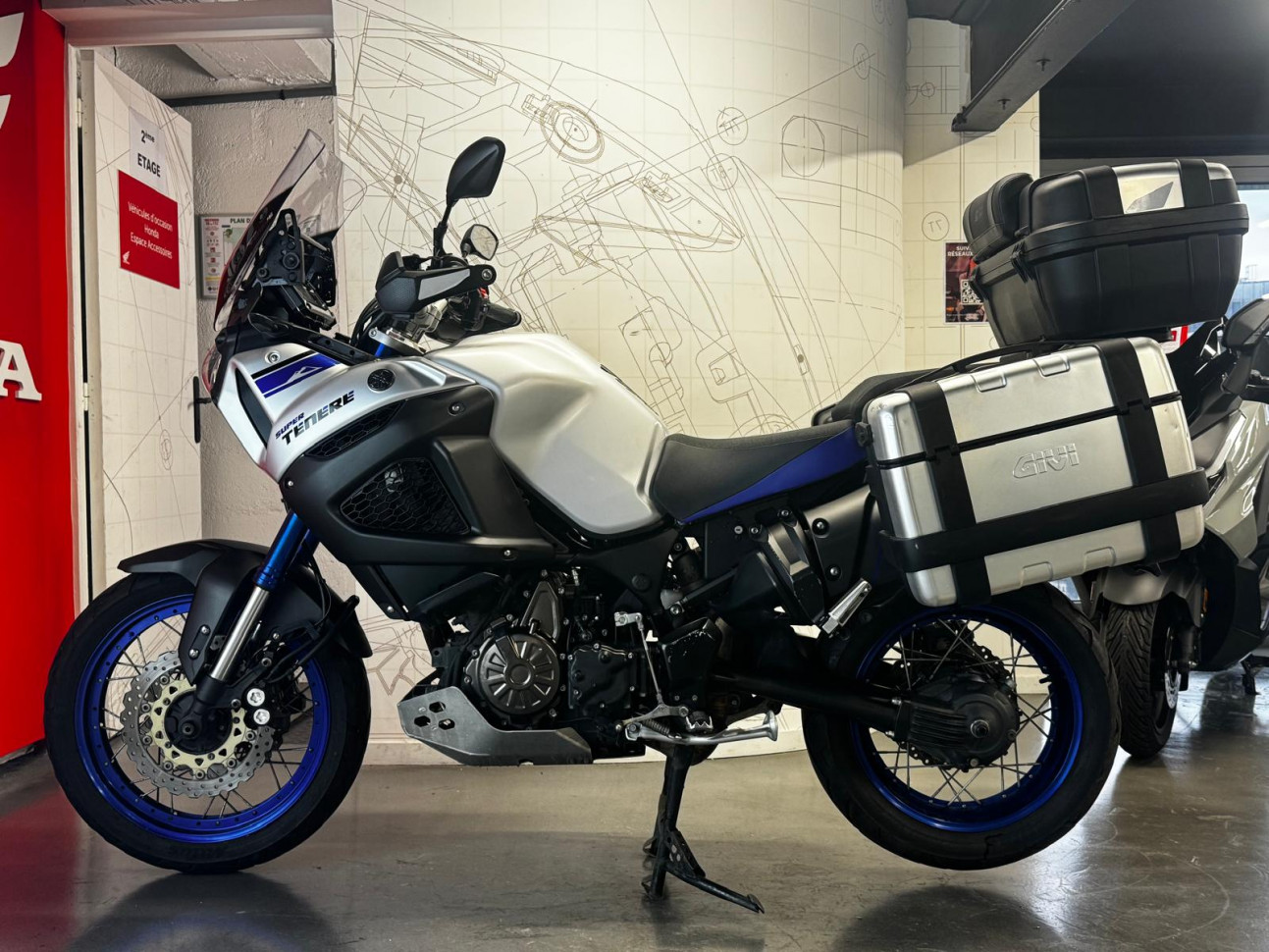 YAMAHA XTZ 1200 SUPER TENERE / DEPOT VENTE 