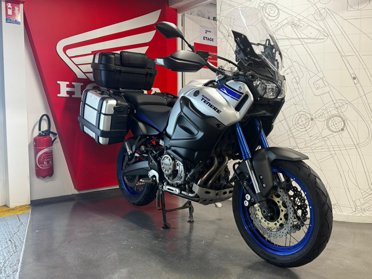 YAMAHA XTZ 1200 SUPER TENERE / DEPOT VENTE 