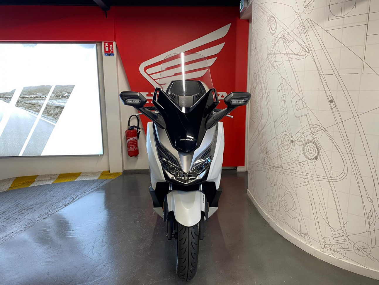 HONDA FORZA 300 Smart TopBox ABS - GARANTIE 12 MOIS - 96.10€/Mois*