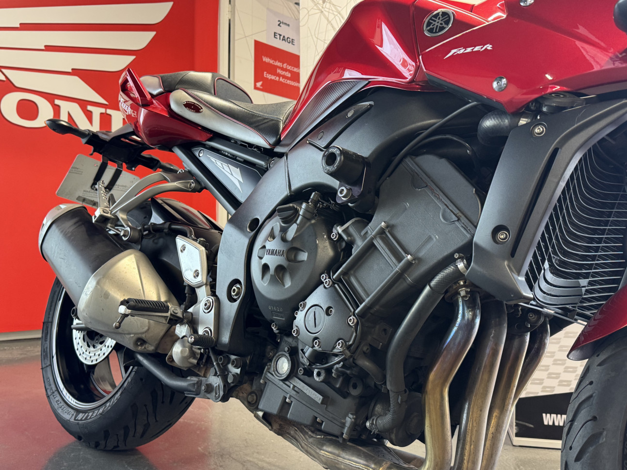 YAMAHA FZS FAZER 1000