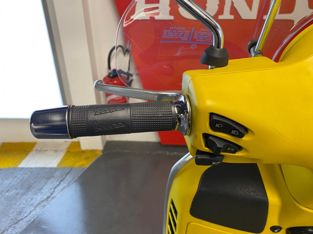 VESPA GTS 125IE SUPER - DEPOT VENTE