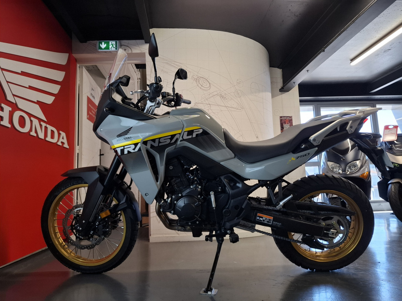 HONDA XL750 TRANSALP ELIGIBLE A2