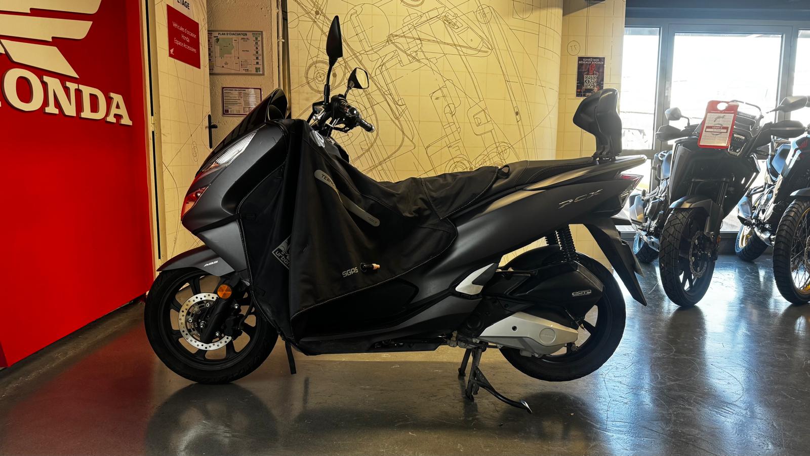 HONDA PCX 125 ABS / 1ERE MAIN GARANTIE 12 MOIS