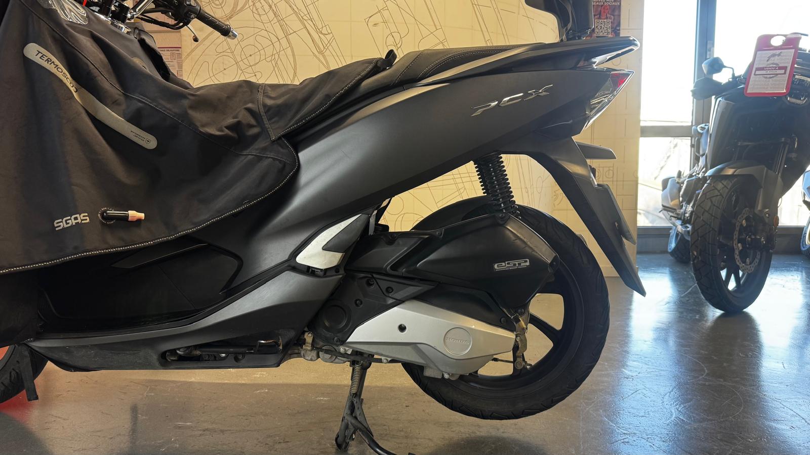 HONDA PCX 125 ABS / 1ERE MAIN GARANTIE 12 MOIS