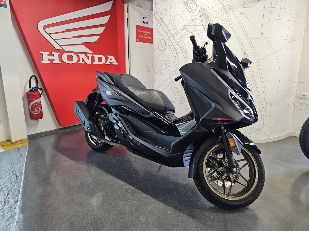 HONDA FORZA 125 Special Edition SE - 96€/MOIS*
