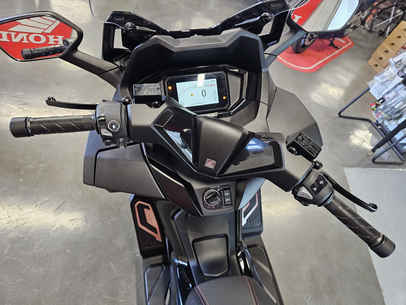 HONDA FORZA 125 Special Edition SE - 96€/MOIS*