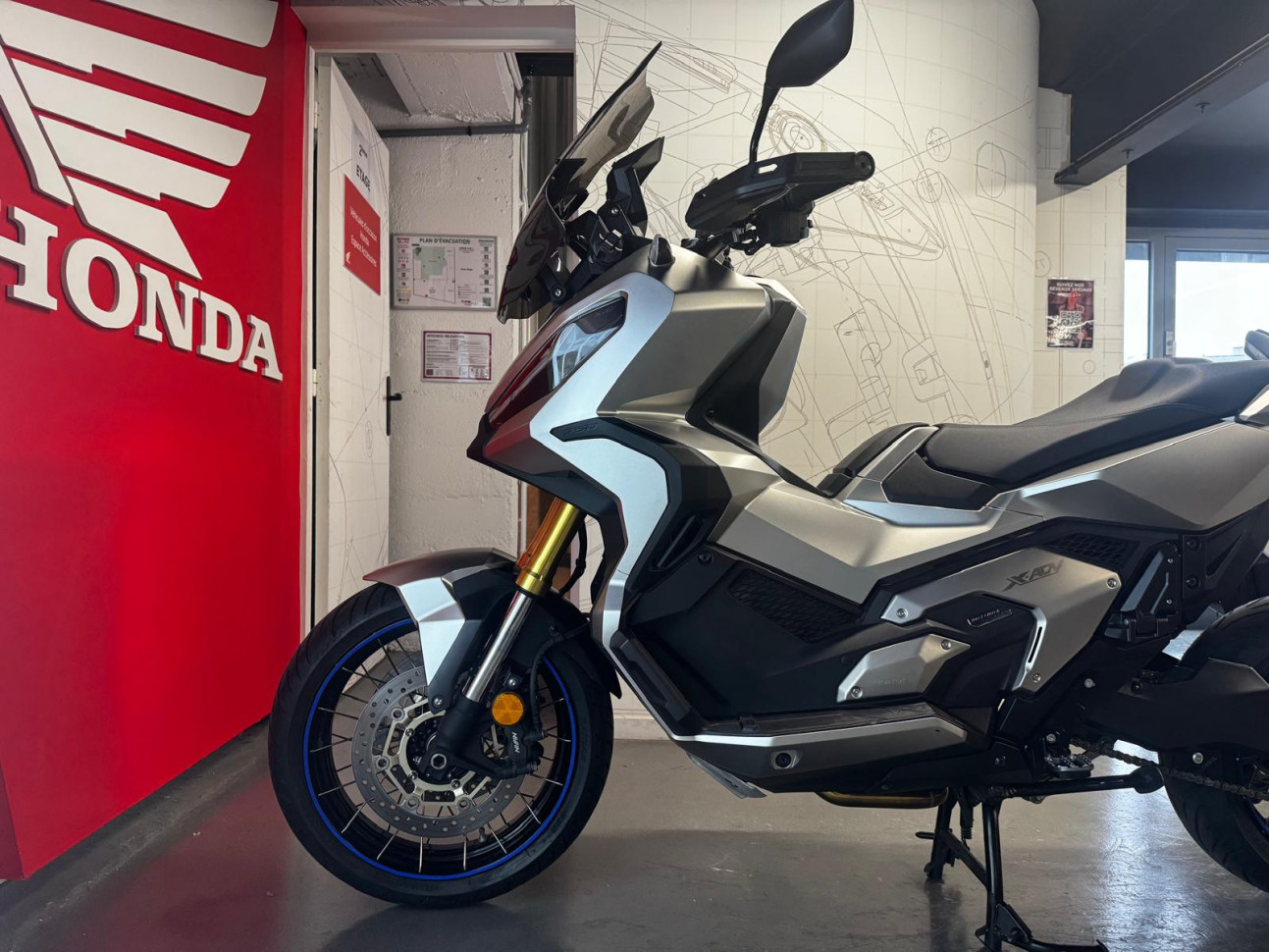 HONDA X-ADV 750 BRIDABLE A2 - 169€/MOIS*