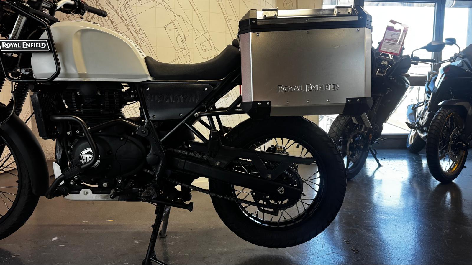 ROYAL ENFIELD HYMALAYAN 400 ABS A2 / GARANTIE 12 MOIS